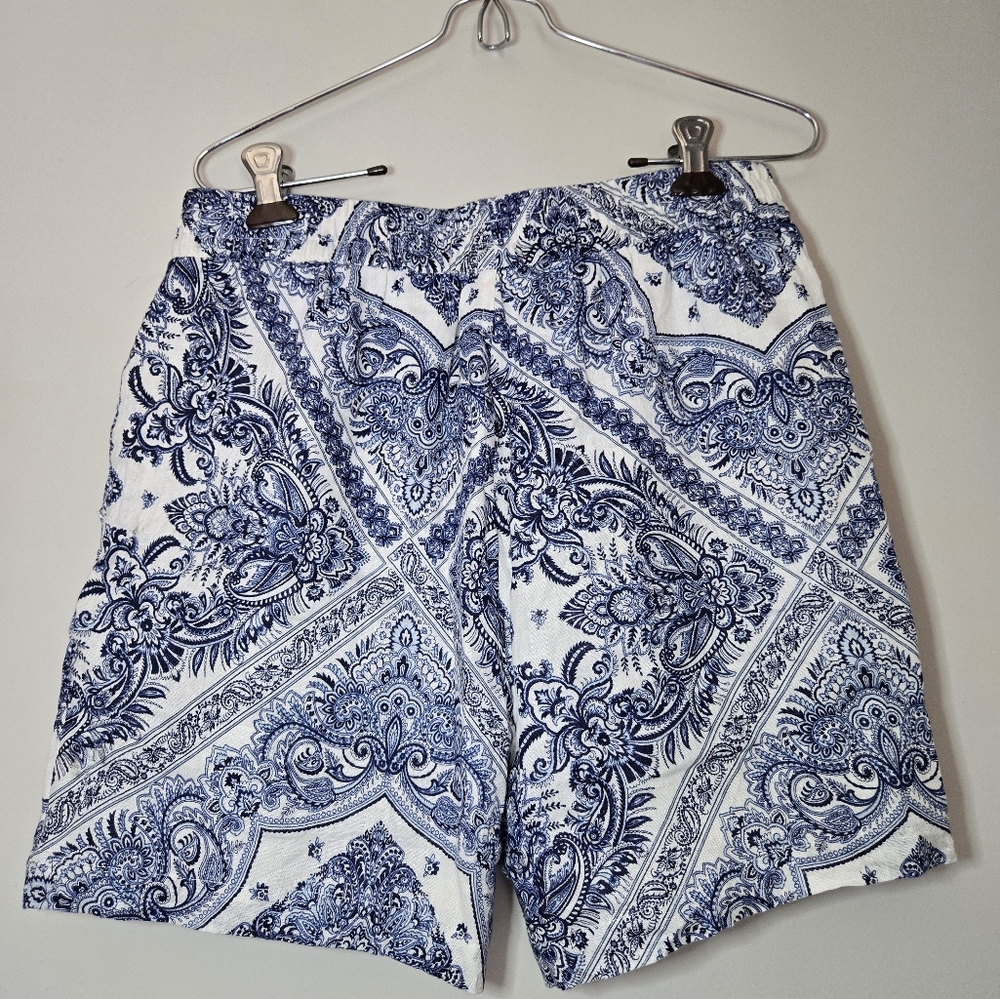 C&C California Linen Blue and White High Waist Shorts‎ - Lined New With Tags